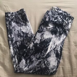 Work out/ Yoga leggings by 90 degree